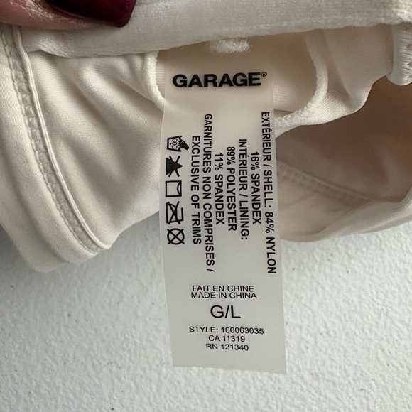 Women’s Large Garage bathing suit top - Picture 3 of 3